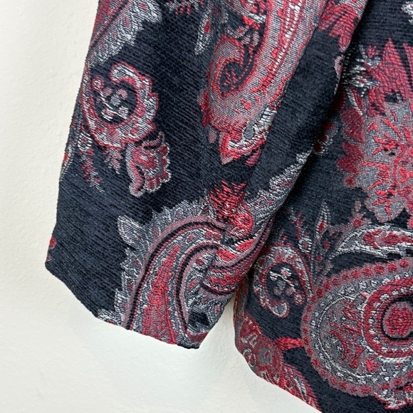 Bon Worth Tapestry Full Zip Black/Red Paisley Jacket; Size LP - Picture 3 of 8